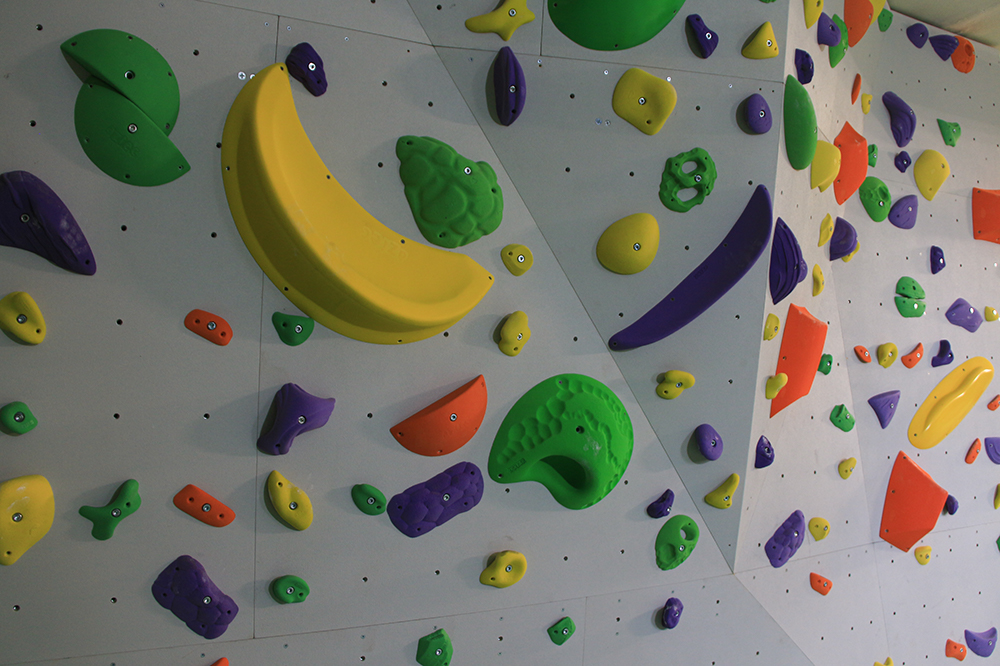 Boulder wall AZTEC for school