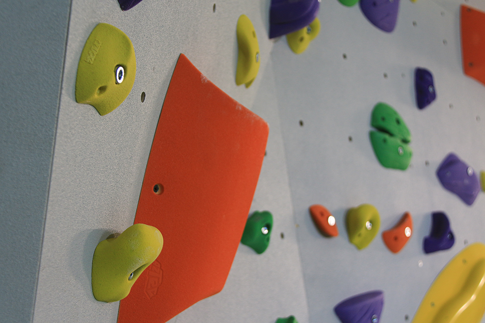 Boulder wall AZTEC for school