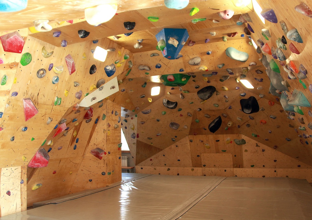 Climbing wall Aztec for Climbing SOR named after  V.G. Putintsev 