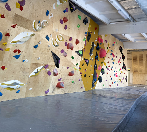 Boulder gym for sports AZTEC