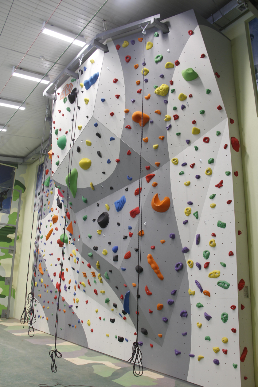 Climbing wall AZTEC in MBEI "Yelykaevskaya secondary school of Kemerovo oblast'"